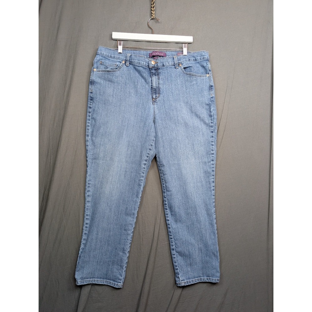 Gloria Vanderbilt Women's Denim Jean Size 20W
